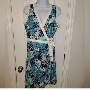 Tommy Hilfiger Floral wrap dress size 8